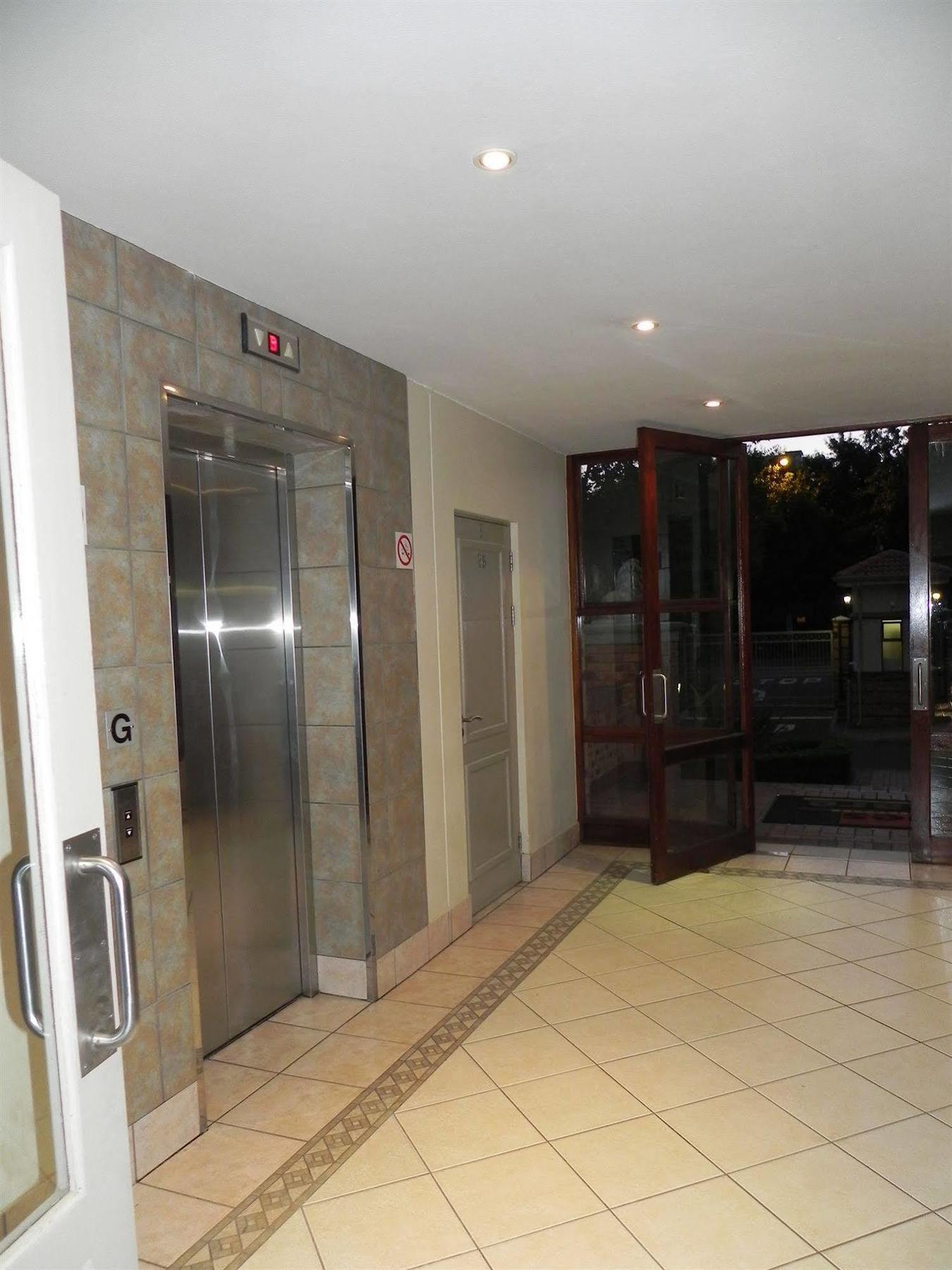 Westay Timessquare Apartments Sandton Kültér fotó